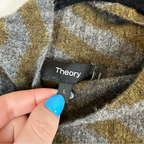 Theory | Diagonal Stripe Mock Neck Knit Sweater Tunic Size Large Wool Blend - Picture 3 of 5